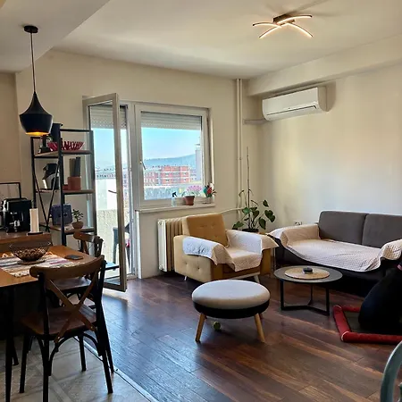 بيت شباب Homestel